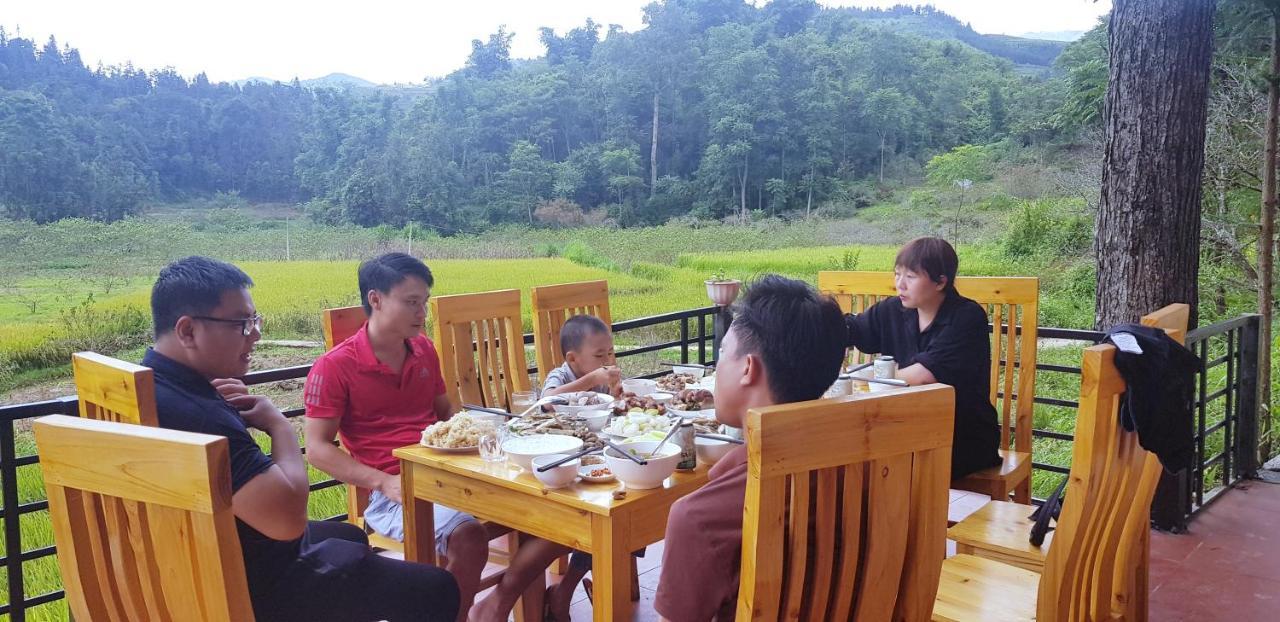 Bac Ha Threeland Homestay Luaran gambar